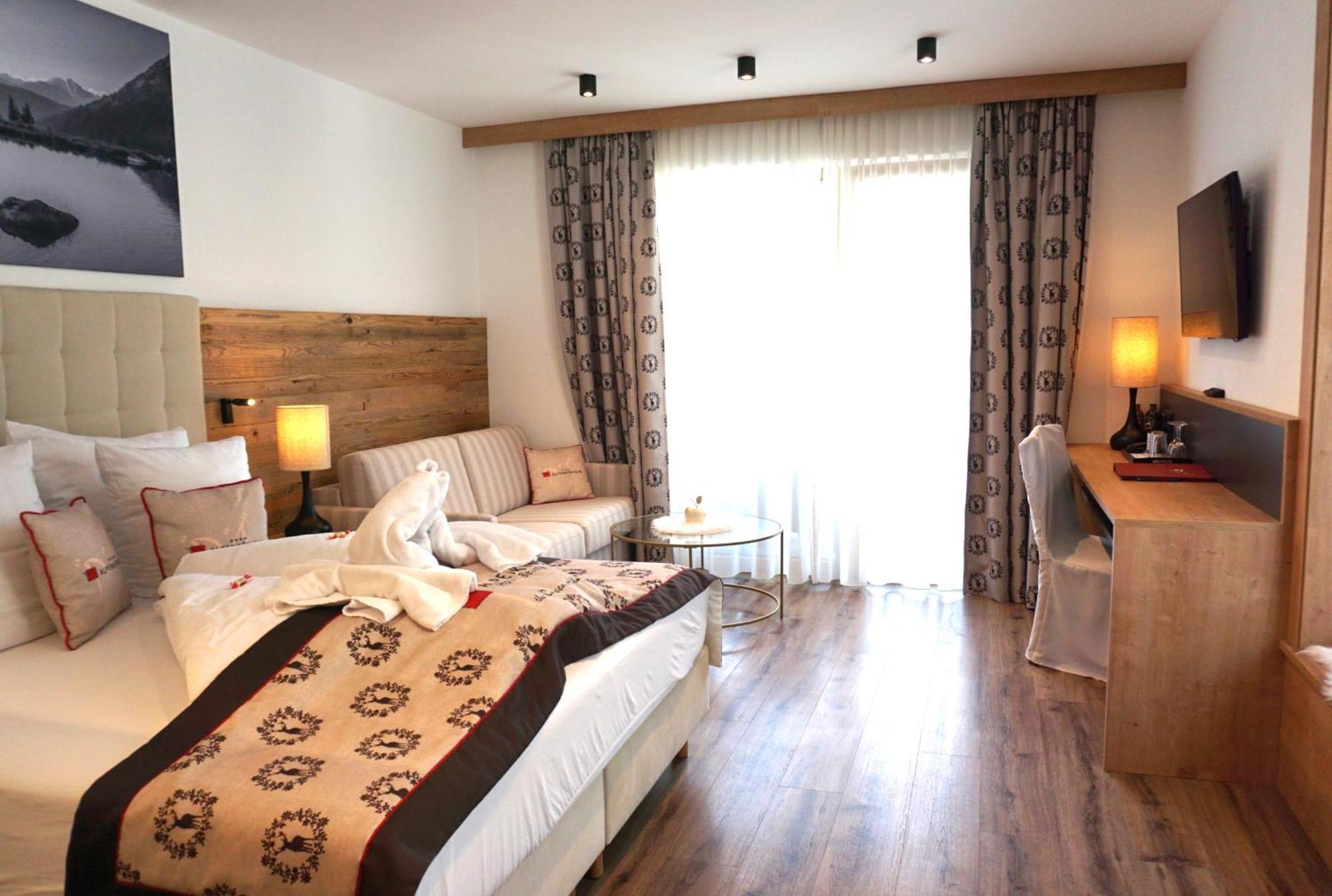 Hotel Alpenkoenigin - Sommer Silvretta Premium Card Inklusive See Exteriör bild