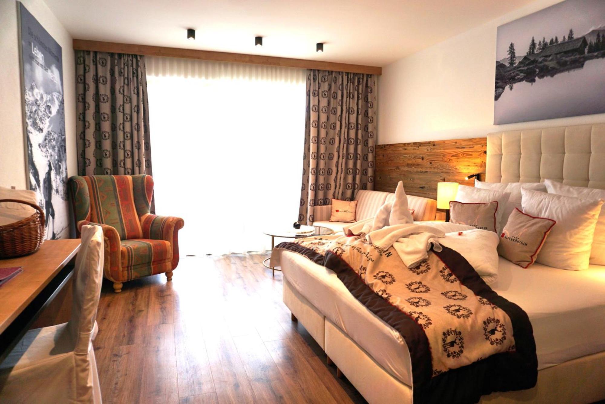 Hotel Alpenkoenigin - Sommer Silvretta Premium Card Inklusive See Exteriör bild